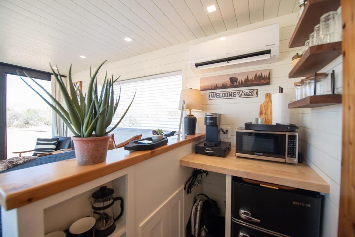 New The Buffalo-Shipping Container In Alpine Exterior photo